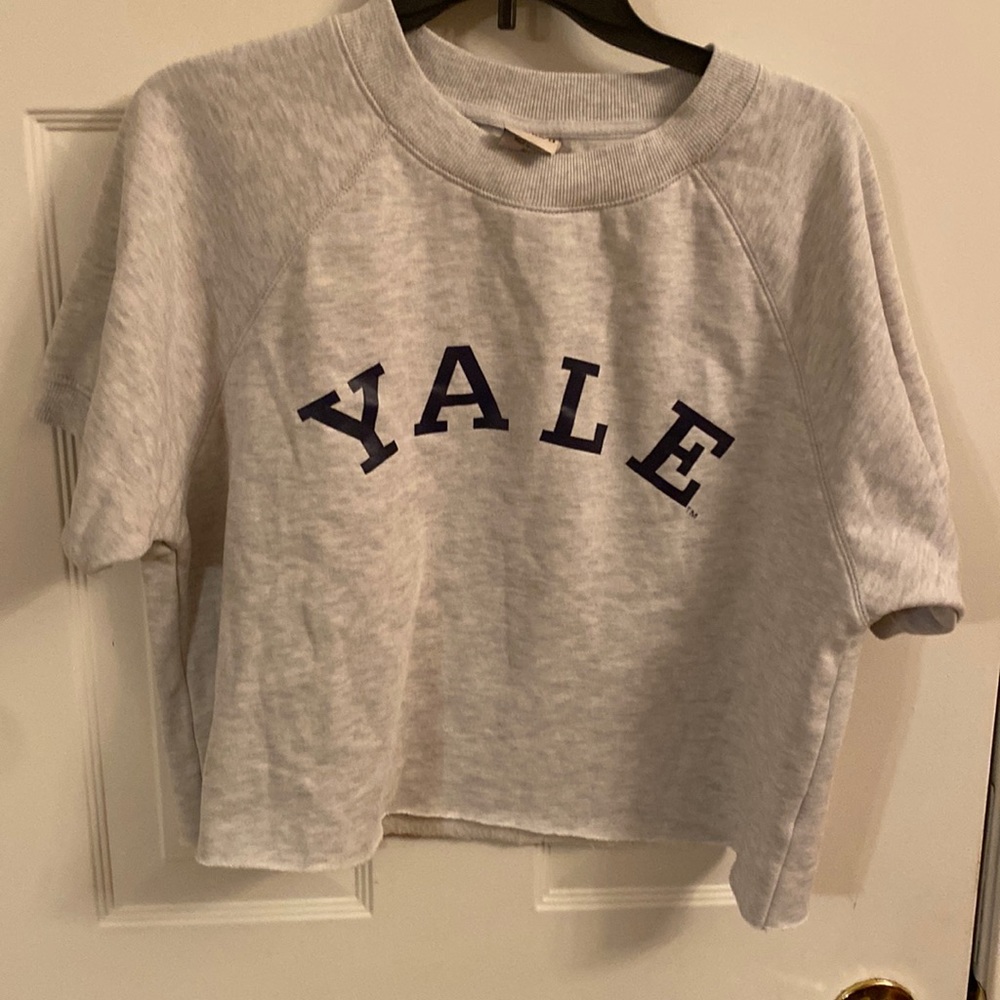 Yale Crop Sweatshirt